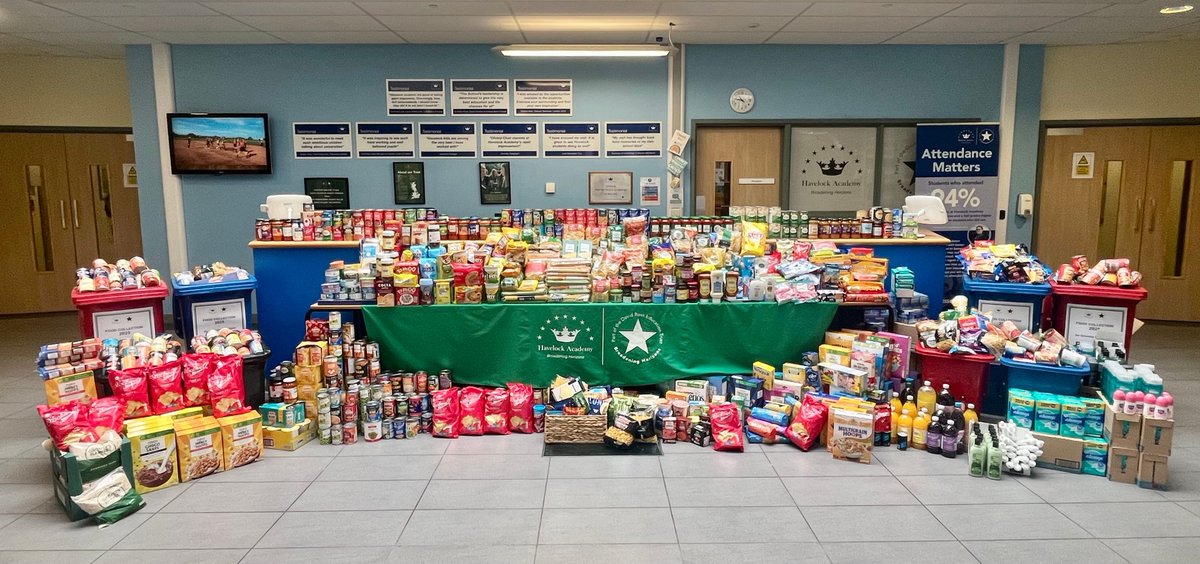 ✨ Non-Uniform Day for Grimsby's Food Bank ✨

We are so proud of our entire community for donating an incredible amount of food, drinks, and toiletries to help support our wider community. 🥫🧴🍪

Together, we’ve made a real difference. 
#TeamHavelock #WorkTogether #StandingTall