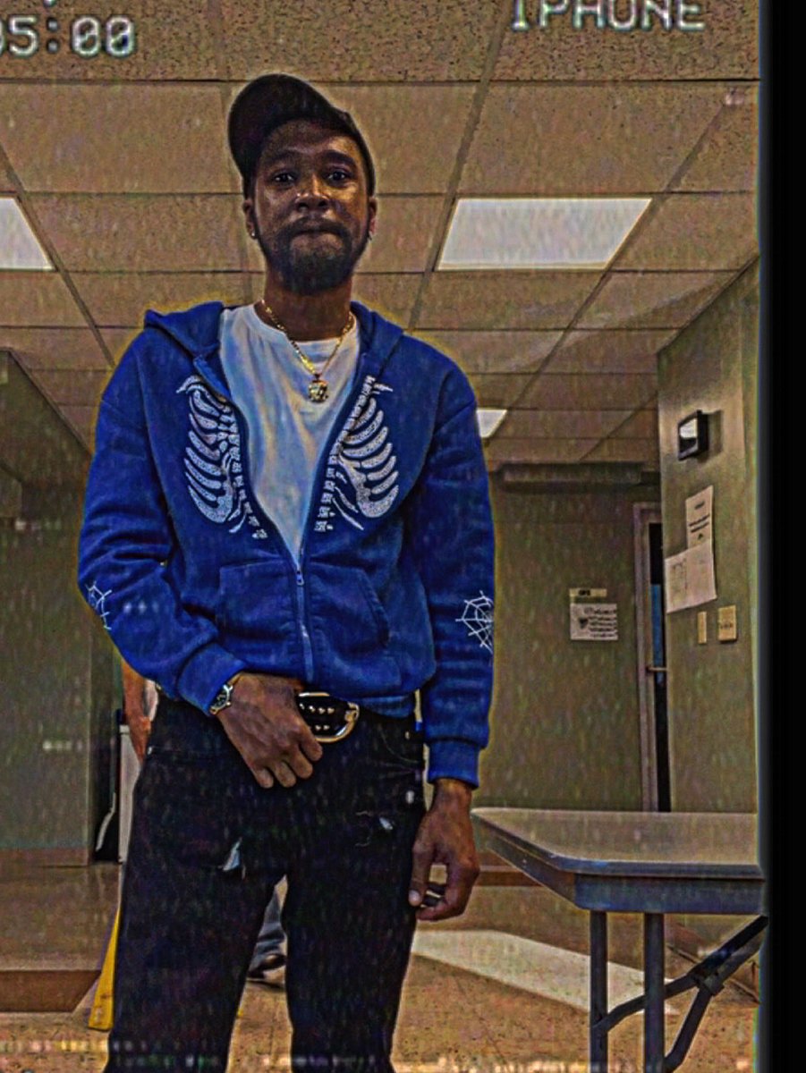 JohnnyyJohnnyyy's tweet photo. 🥶 https://t.co/tpuBZ6biRI