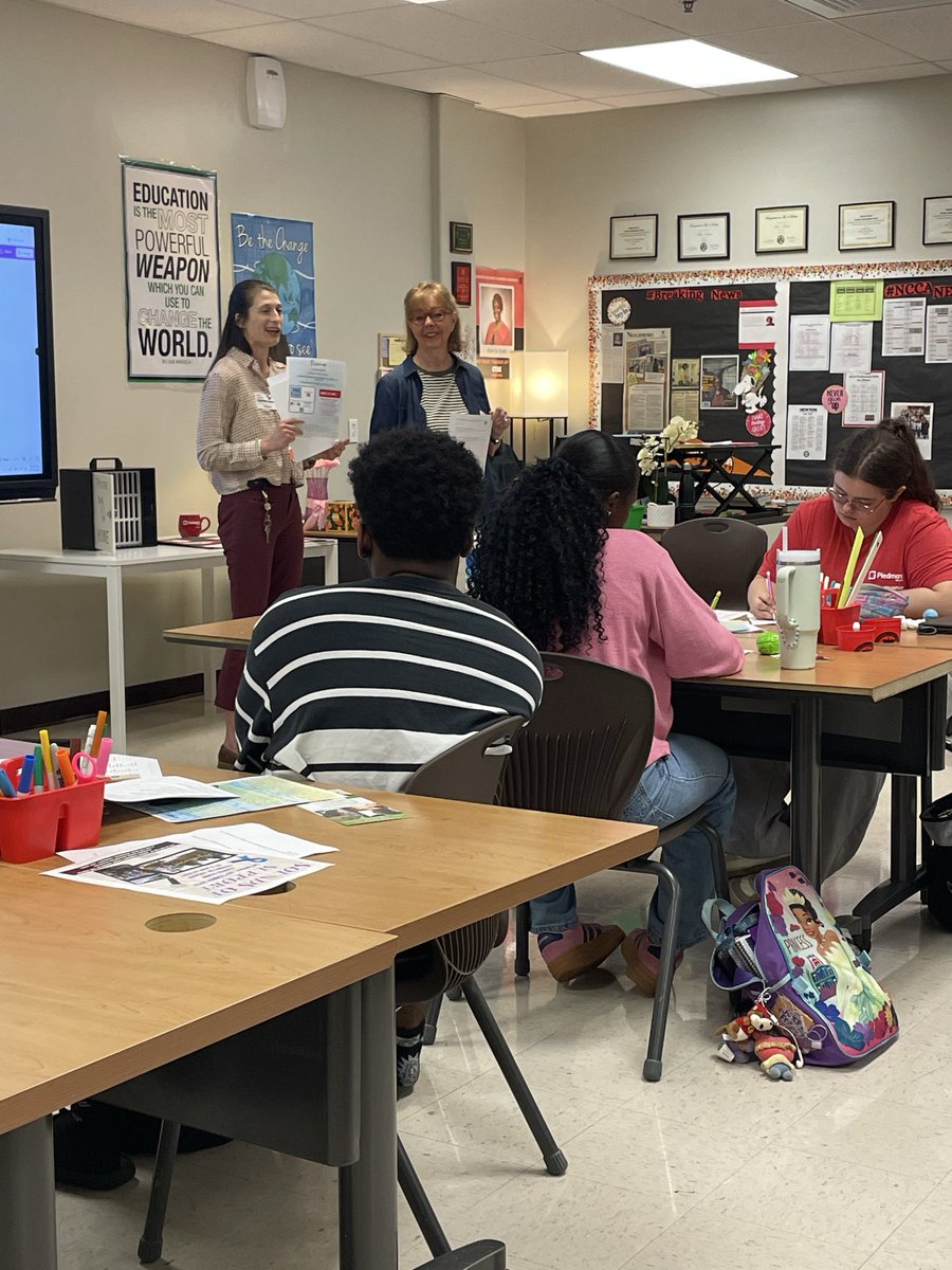 Roberta Axson tweet media