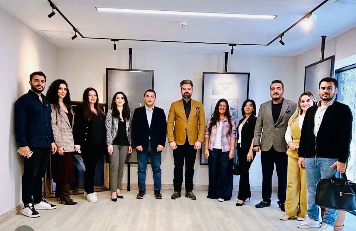 Aile ve Sosyal Politikalar Bakanlığımıza bağlı Bahçelievler Şeyh Zayed Çocuk Evleri Sitesi’ni ziyaret ederek istişarelerde bulunduk.

<a href="/tcailesosyal/">T.C. Aile ve Sosyal Hizmetler Bakanlığı</a> @mahinurozdemir
#intisad #ÇocuklarımızGeleceğimiz #SosyalSorumluluk #Bahçelievler #ŞeyhZayed