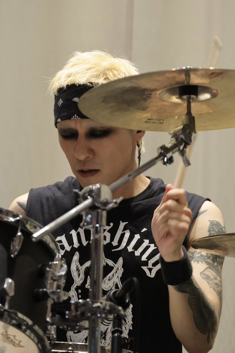 ちょっとかっこよすぎた

★25.10.02
#CHARISMANIAxMANIAxMANIA
#ddtpro #Vanishing