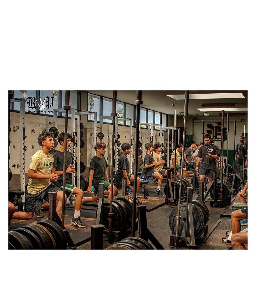 Off-season Grind. 🚧 

Seraph Basketball x KB Performance

📸: r.dub.pphotography