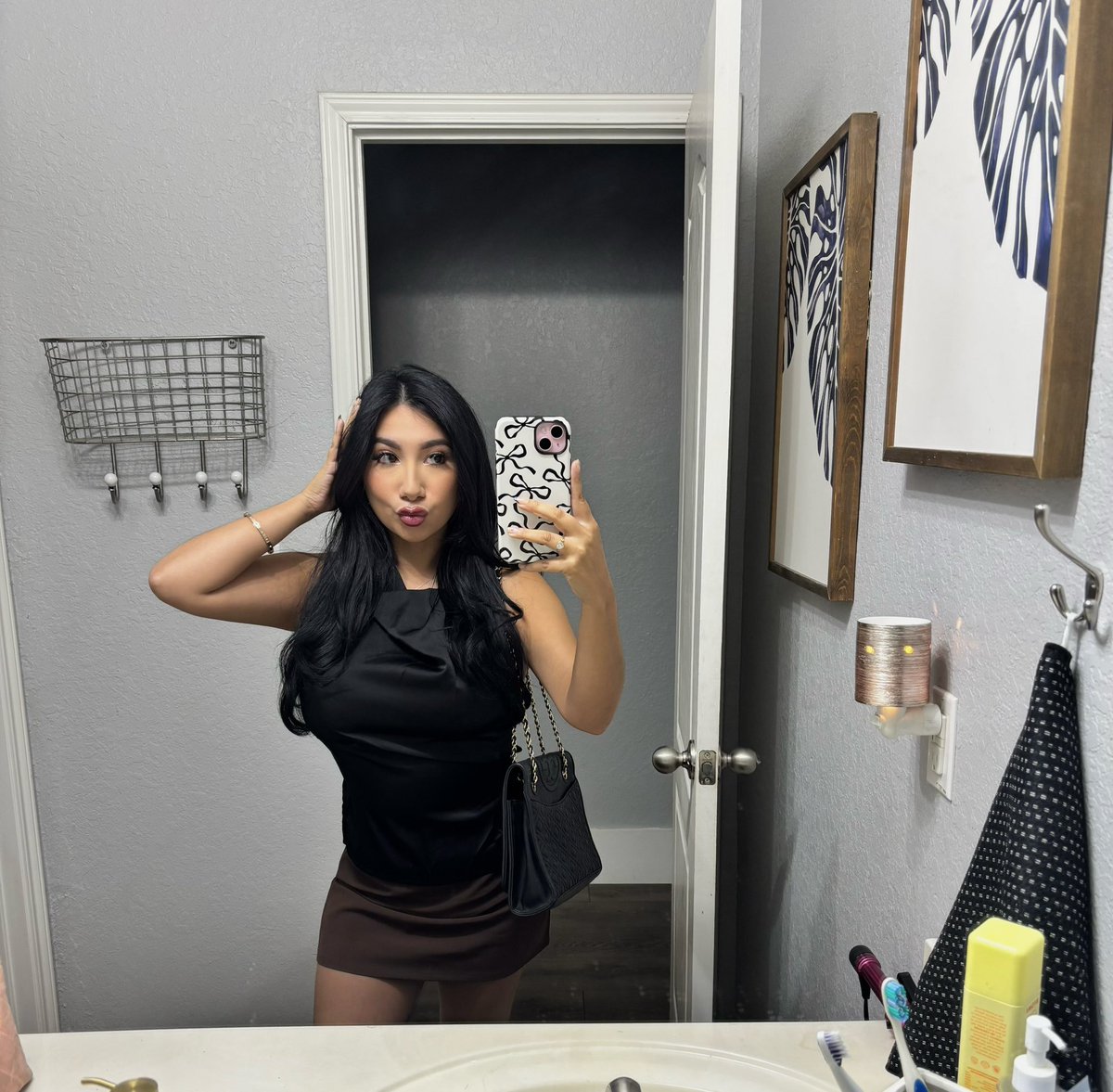 Tummy full of edible gummies I’m feeling yummy