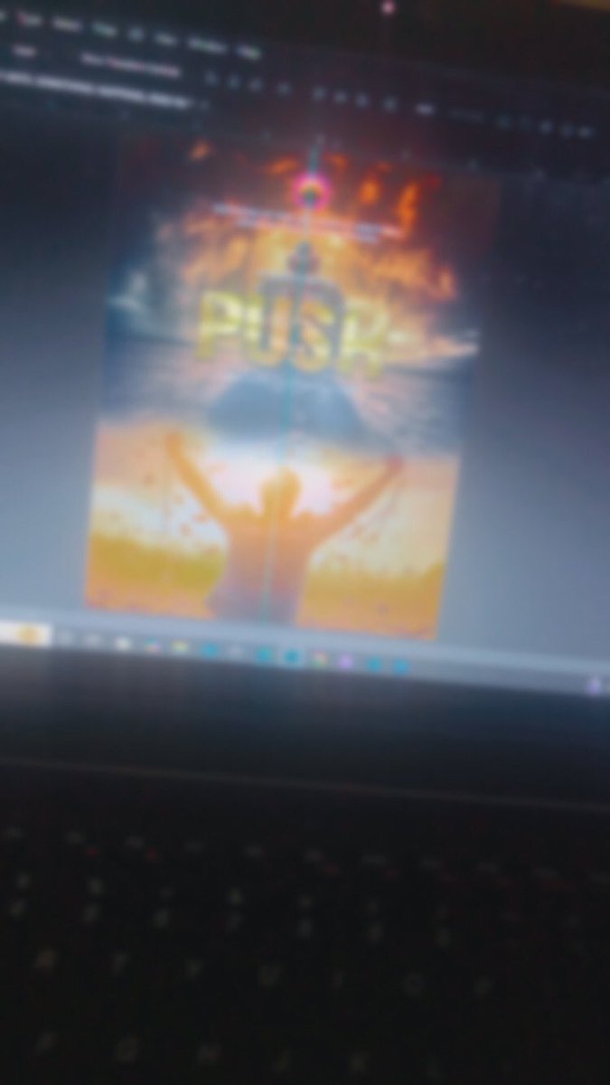 iDesignn_gfx's tweet image. In the kitchen rn🤭👨🍳
Can you guess what it is?