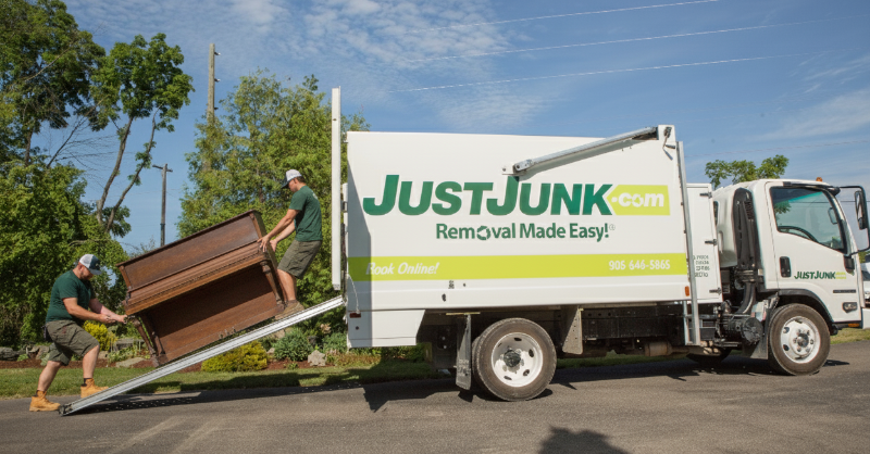 JustJunk's tweet photo. Sameday Piano Removal - Call JustJunk® Today or Book Online!