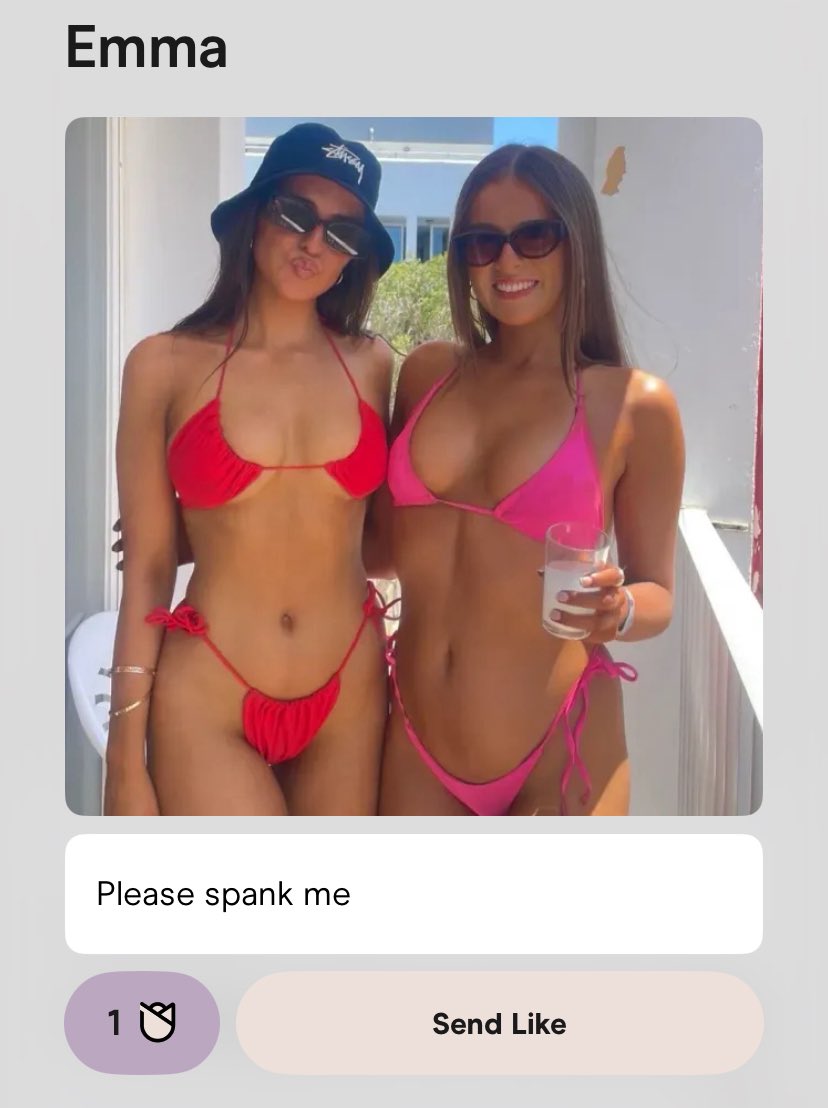 CoachMcBurner's tweet image. Double spank action? #spankme