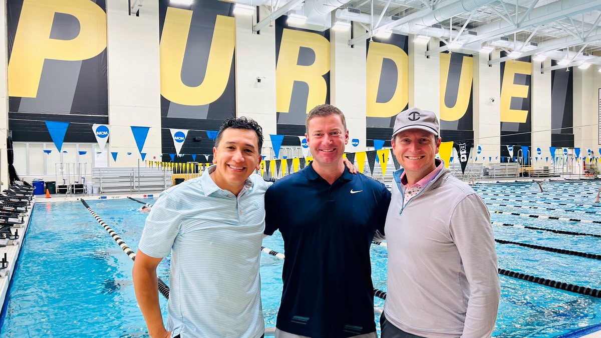 PurdueMSwimDive's tweet photo. Welcome Back Alumni!! Excited to be hosting our every 5 Years Reunion this weekend. Enjoy your time together &amp; share your photos with us after your visit. #BoilerUp #FlashbackFriday #AmazingAlumni ❤ https://t.co/D3mwPa9z3X