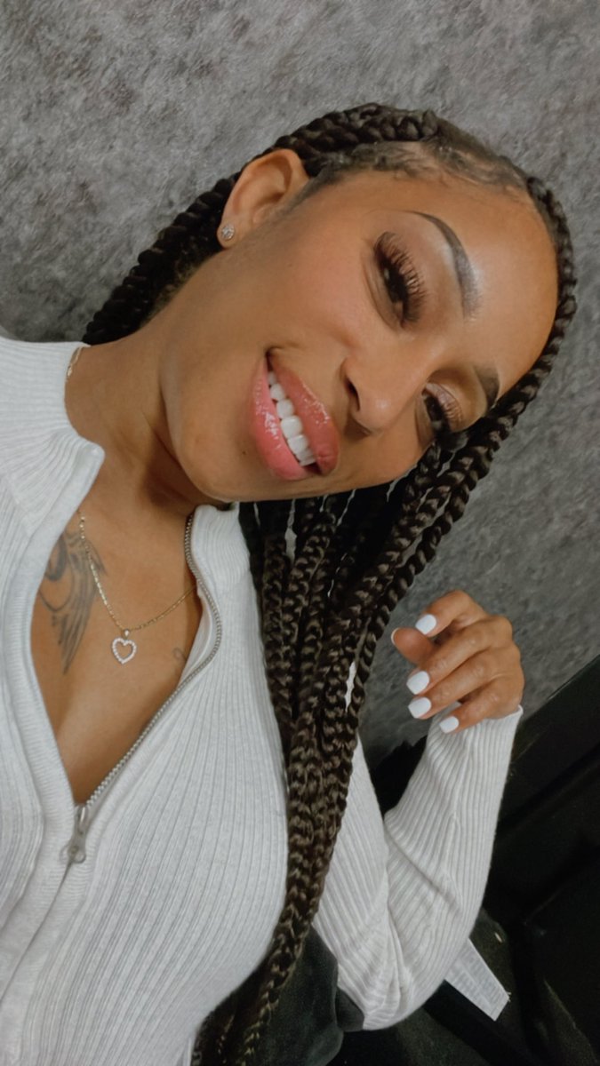 Lele Brinks 💦 tweet media