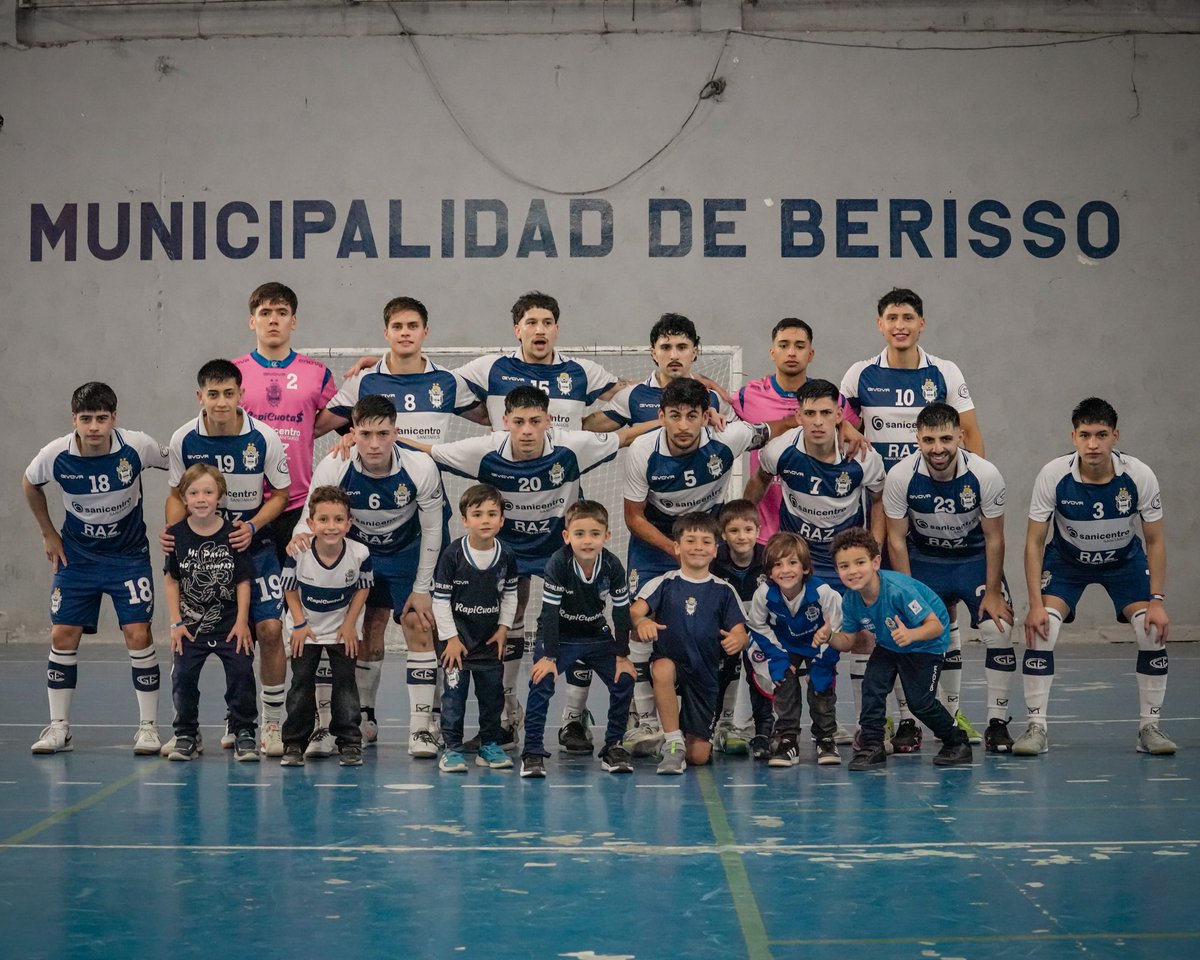 ⚽️ ¡Juegan los Guerreros!

⚪️ Este viernes, el equipo masculino de <a href="/FutsalCGE/">GIMNASIA FUTSAL</a> visita a Kimberley en GB Sports por la fecha 28 de la Primera División.

🔵 Horarios:
Reserva - 20:30 hs
Primera - 22 hs

⚪️Habrá transmisión por el Youtube de <a href="/RedAudiovisual_/">Red Audiovisual</a>.

#CGE #GELP
