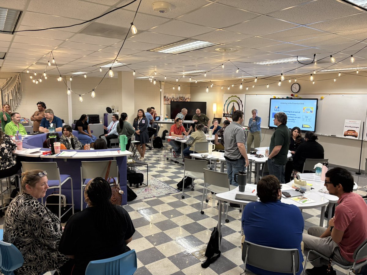 Tech_ECISD's tweet image. This week our Technology division strengthened our leadership & interpersonal skills! 💪🏼
These 6 choice sessions explored the “Evolve” competencies from the ECISD Leadership Definition.
We’re looking forward to putting what we learned into action as we support #teamECISD staff!