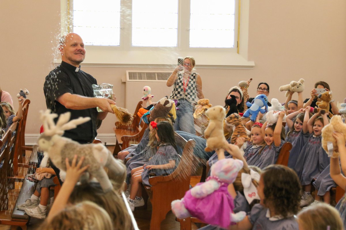 ASHRosary tweet media