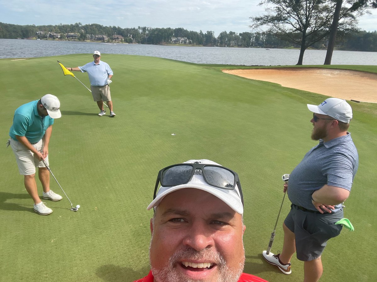 efficientip's tweet image. What a week! Huge thanks to our incredible partners at MGT 🇺🇸for hosting an absolutely invaluable Executive Technology Summit. 🤩💙
We’re still buzzing from the fantastic conversations, insights, and connections we made and of course the amazing golfing sessions🏌️.