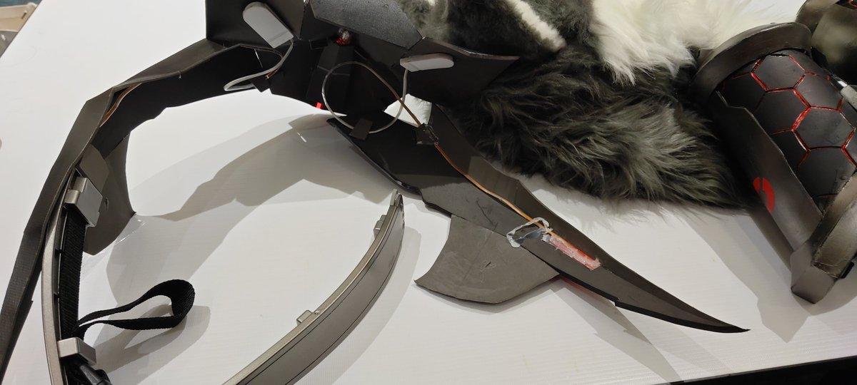 展子最后一天裆甲爆了，不知道该说贴心还是抽象