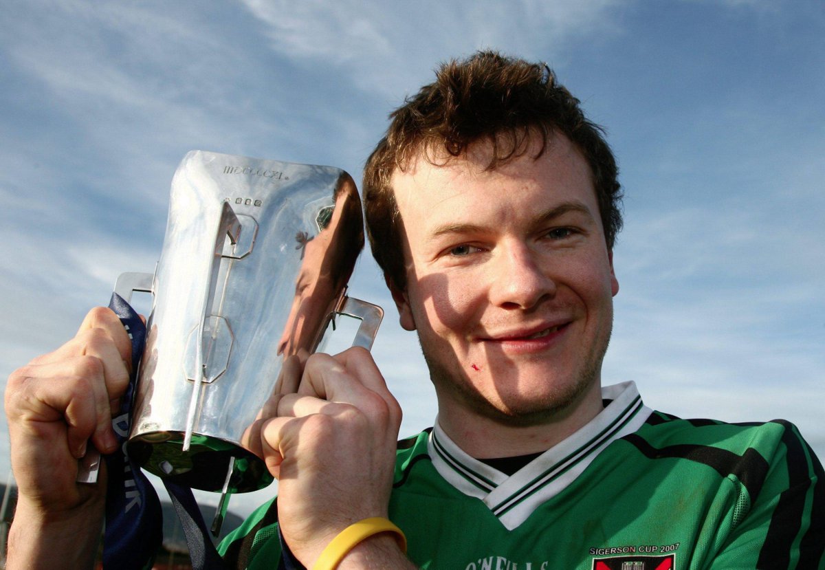 Logan and McCartan appointed as QUB management duo - gaeliclife.com/schools-colleg…
