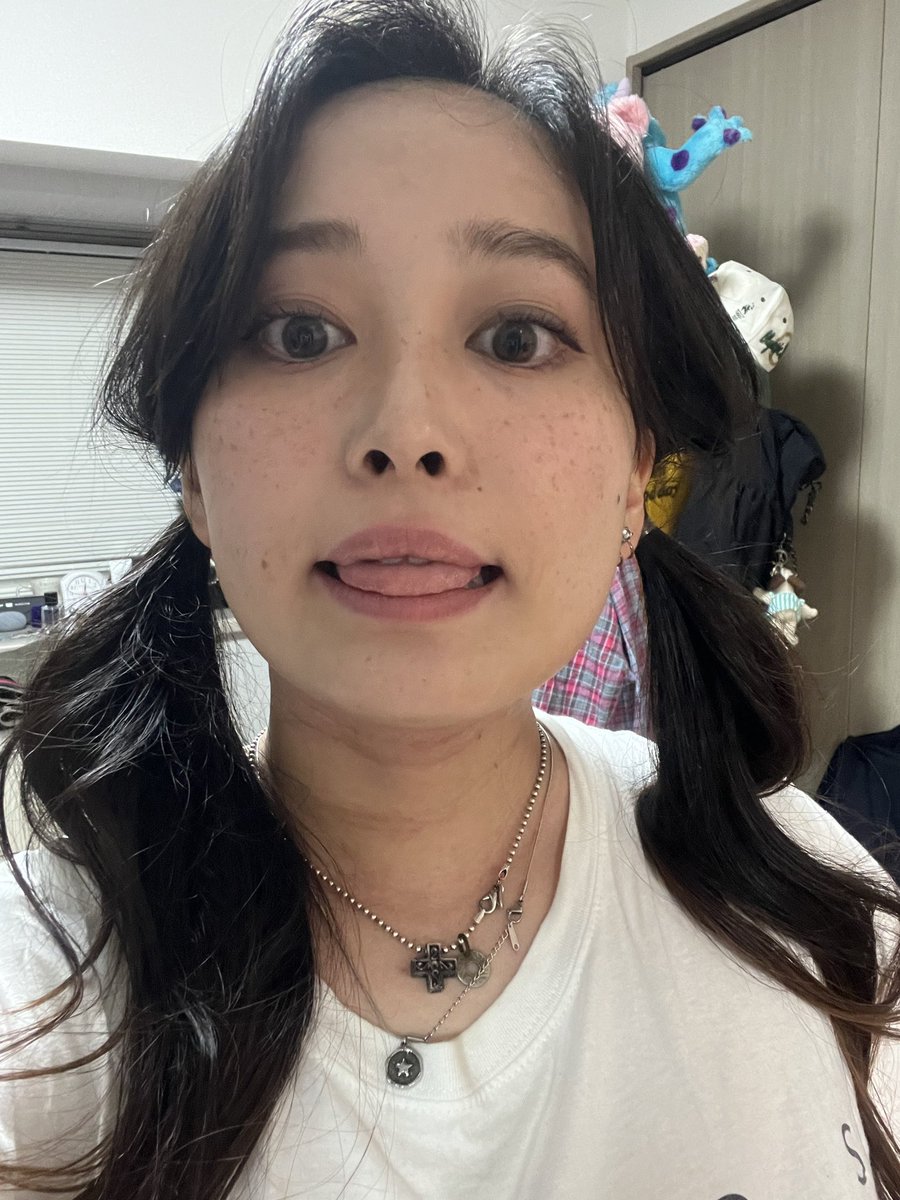 岸辺紗采 tweet media
