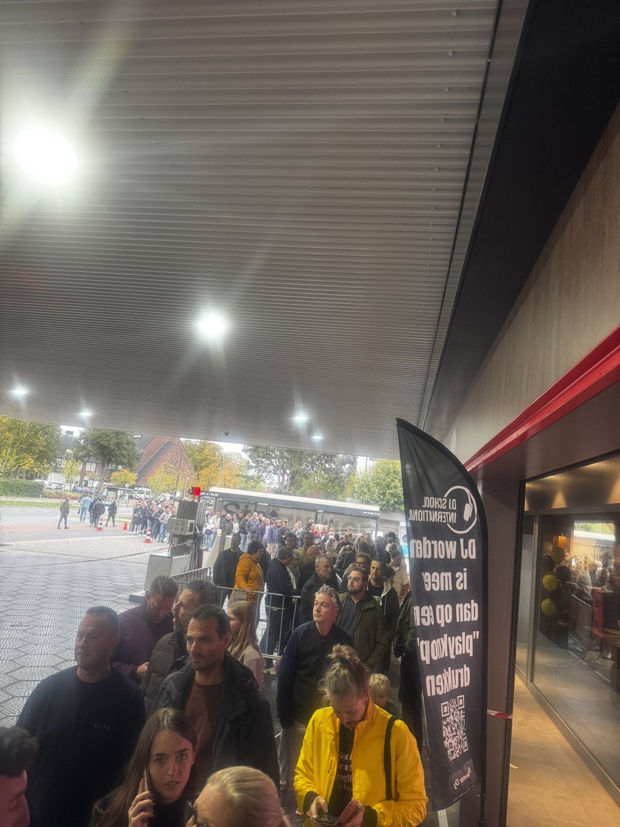 3 punten te verdienen vandaag! Het begin is gemaakt, op naar het stadion #nacpraat