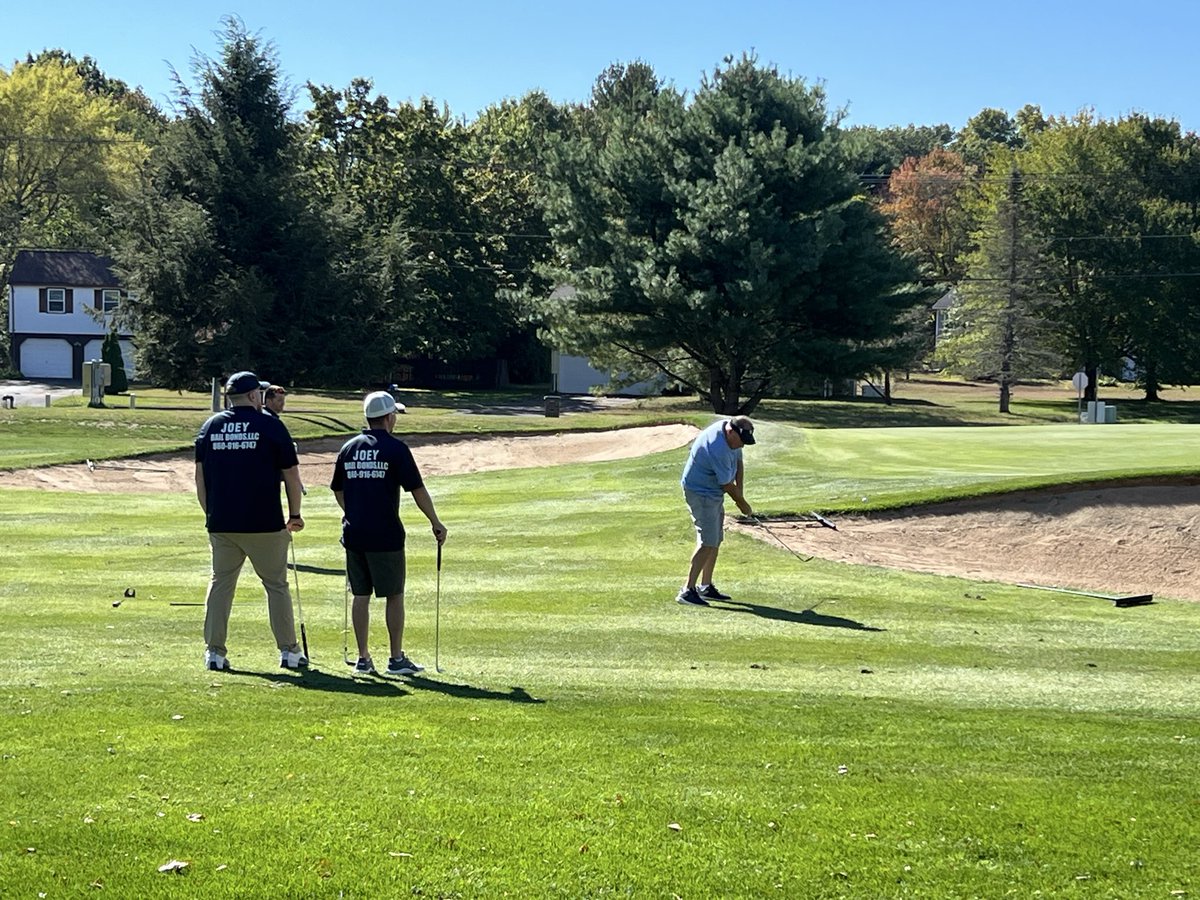 JPEUnion's tweet image. Team Joey Bail Bonds dialing in the short game! @topstonegc