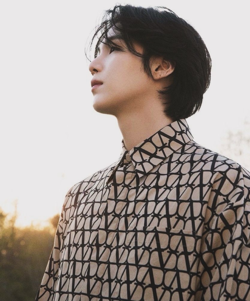 _suga_loveme's tweet photo. Valentino🤍 https://t.co/k3cECDtZfd