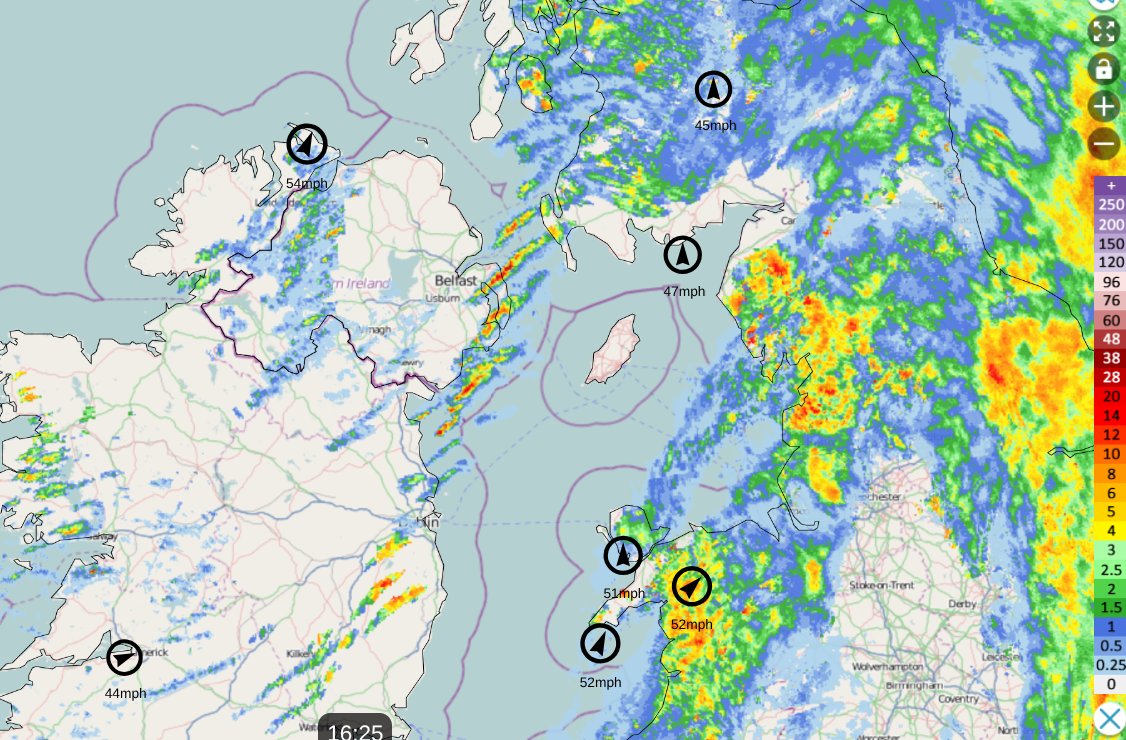 JoFarrowWx tweet media