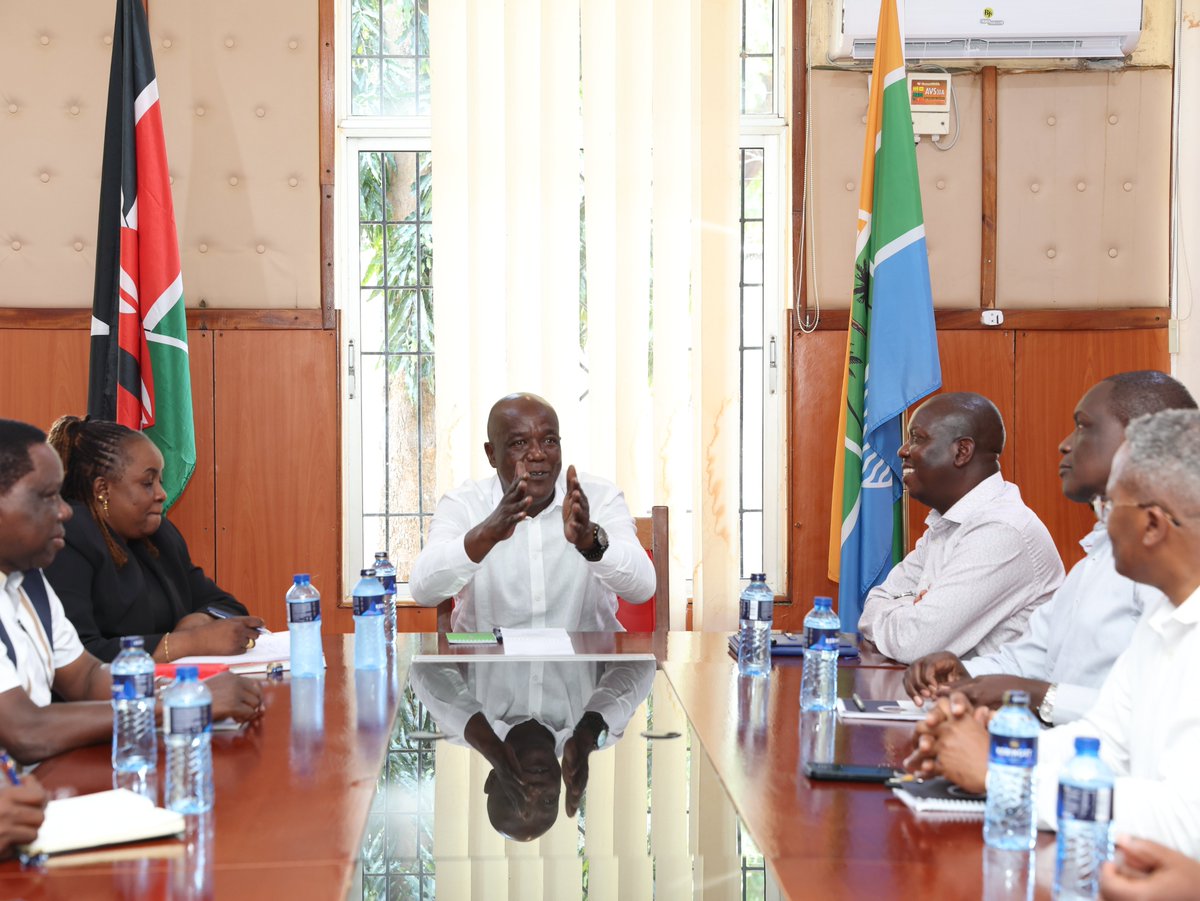 ODPP_KE's tweet photo. DPP Renson Ingonga Calls for Interagency Collaboration During Coast Region Tour

The Director of Public Prosecutions (DPP), Renson Ingonga, has reiterated his commitment to fostering stronger interagency collaboration as a pillar of effective justice delivery during a comprehensive working tour of the Coast region. The tour, which covered Taita Taveta, Mombasa, Kwale, Kilifi, Malindi, Tana River, and Lamu counties, brought together judicial officers, county governments, and security agencies in a series of engagements aimed at strengthening partnerships in the fight against crime.

Mr. Ingonga, who was accompanied by senior leadership from the Office of the Director of Public Prosecutions (ODPP), underscored the critical role that cooperation among justice sector stakeholders plays in safeguarding the rule of law and delivering timely justice to citizens.

#HakiNaUsawa