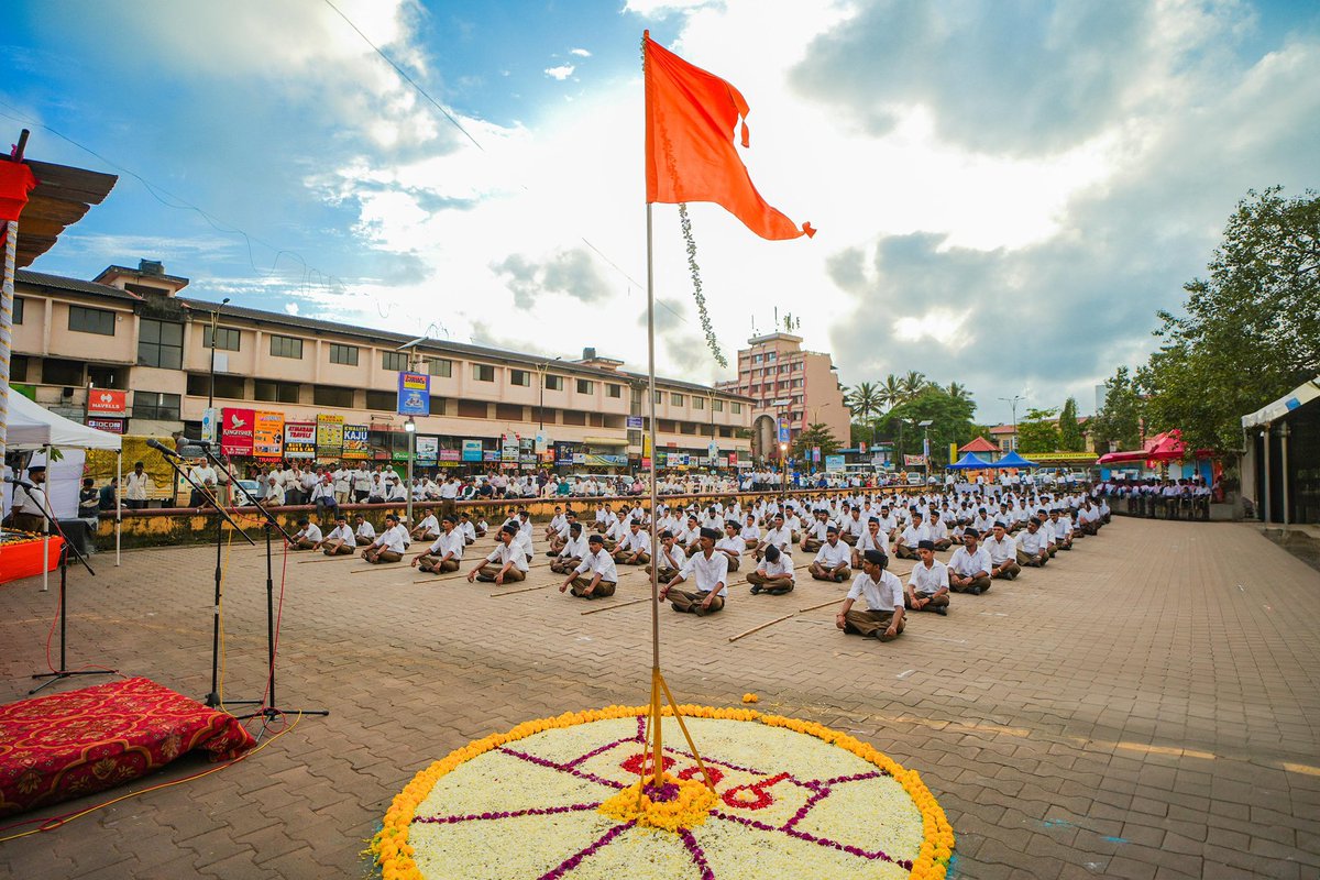 vinaysraut's tweet photo. A century of nurturing culture, A century of building strong character, A century of unwavering nationalism! 
#RSS100Years https://t.co/MTbRvn94i2