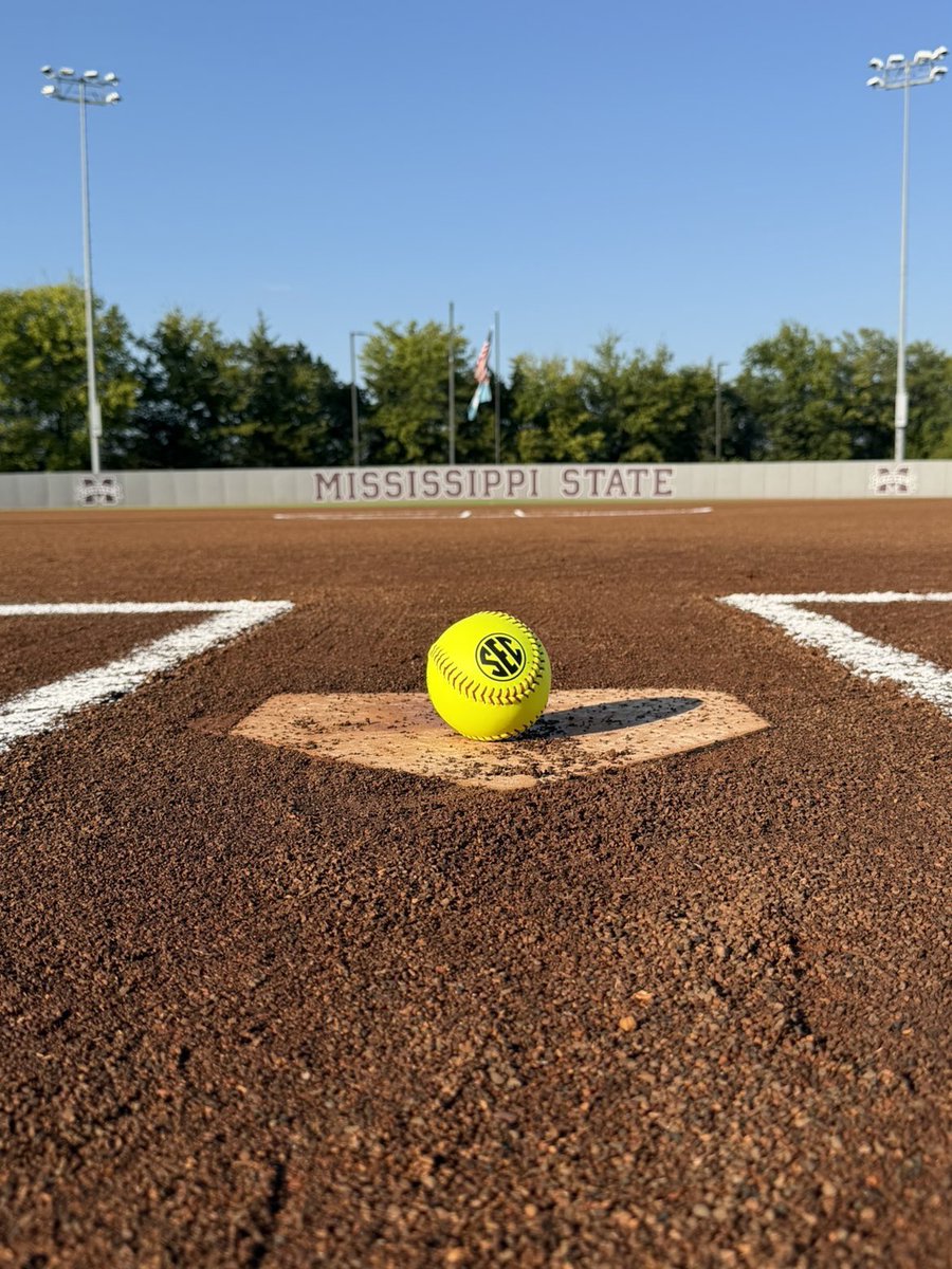 Co-Lin Softball tweet media