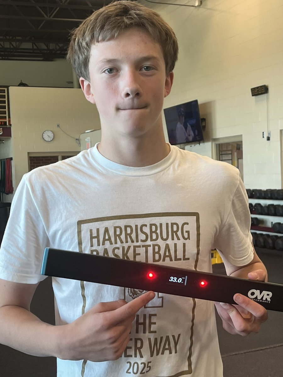 Jordan_Soukup's tweet photo. Some big time bounce from @Stellen_Larson and Keaton Rice yesterday! The @HarrisburgBBB boys have been putting together a great Fall! Stacking Days🧱 #BurgPerformance https://t.co/lIloz6fwu2