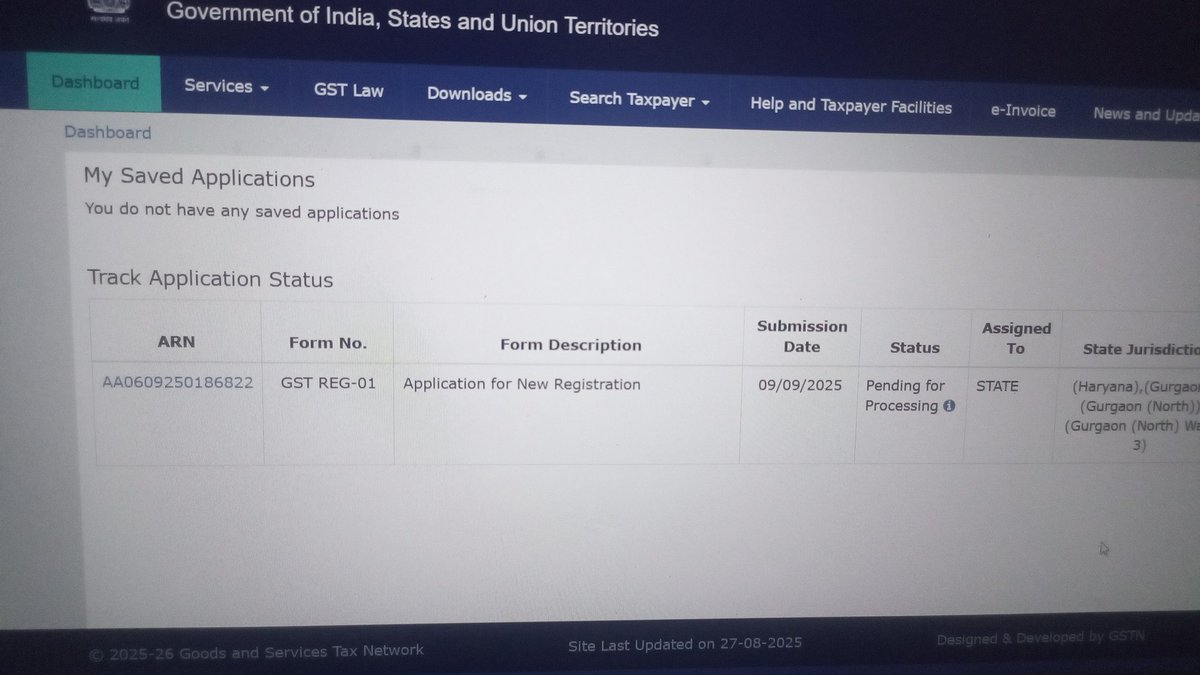 mayurrajbjp's tweet photo. @Infosys_GSTN माननीय महोदय जी यह डिपार्टमेंट काम भी करता है कि सिर्फ पैसा चाहिए इसको एक-एक महीना से एप्लीकेशन पेंडिंग पड़ा हुआ है और कोई काम नहीं हो रहा है पहले भी इसका कंप्लेंट दे चुका हूं फिर भी कोई काम नहीं हुआ है @PMOIndia @FinMinIndia @nsitharaman @narendramodi https://t.co/DKF0YZN3hu