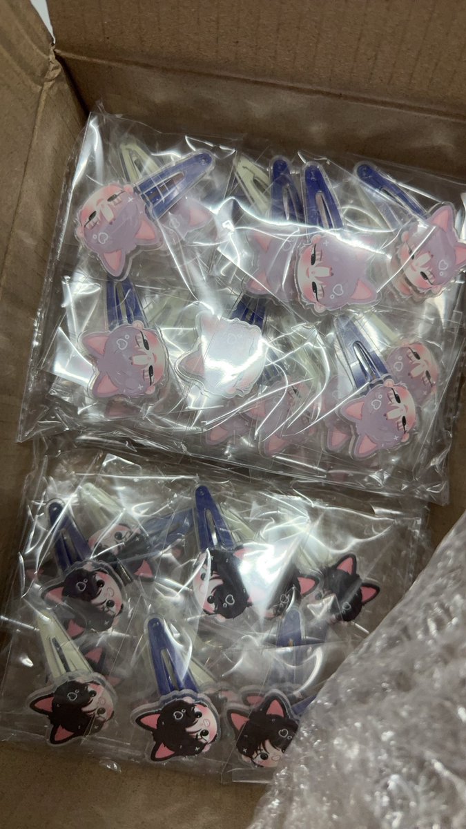 jj_pph's tweet image. มารับกันได้นะค้าบ🥺
✿｡. giveaway .｡✿

 ｡★  40 set  ★｡

♡ Date : 19 oct 2025
♡ Time : tba
♡ Location : Impact Arena

#LYKNDuskAndDawnConcert 
#LYKN #LYKYOU