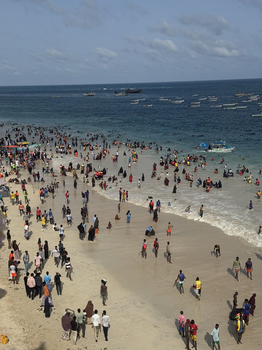 Ibrahim_Kalif1's tweet photo. A beautiful view of Mogadishu beach, so peaceful and refreshing. https://t.co/dj66dtia6d