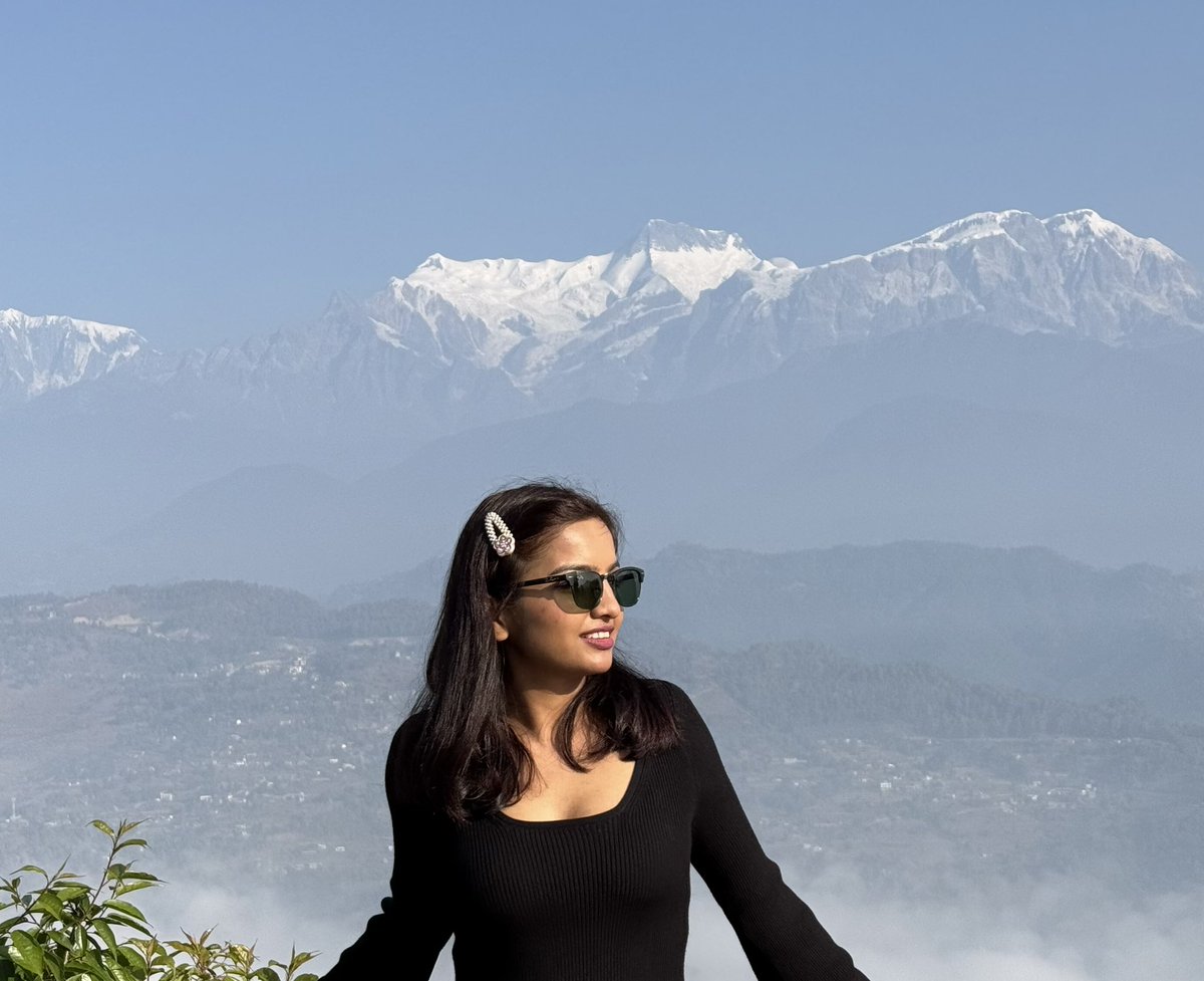 हिमालतिर नगएको पनि निकै पो भइसकेछ|
#mountlady