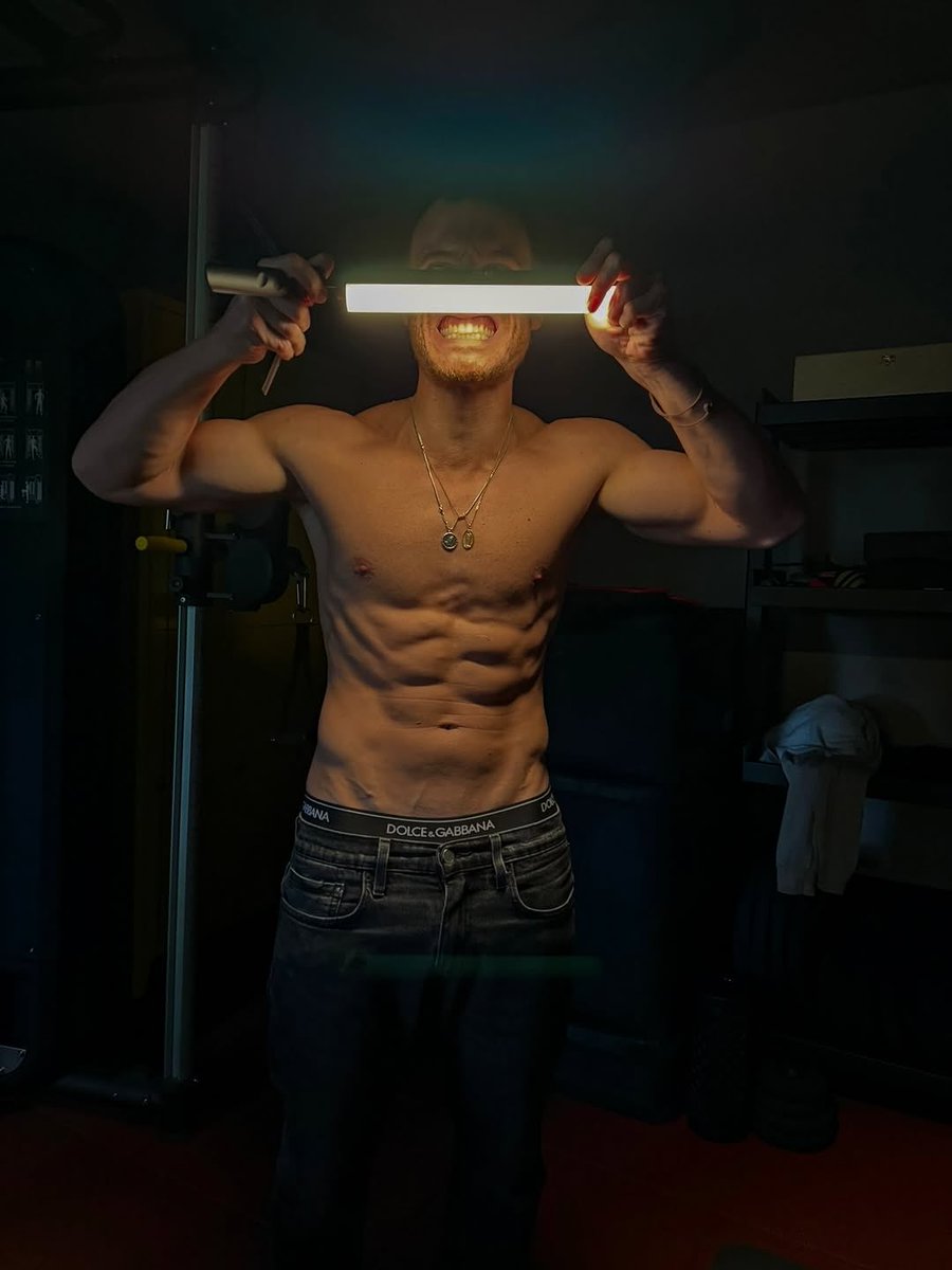 live__for_music's tweet photo. Thanks for this pic, Kerem 😉🥵🫦
#KeremBürsin https://t.co/ErG3rn07sx