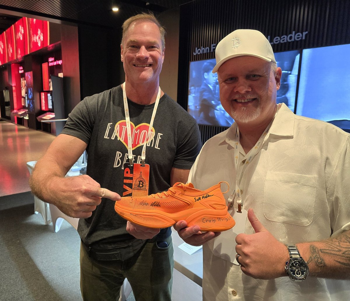 DiscoverBDC's tweet image. For 3yrs we been collecting autographs on these Bitcoin orange @McLarenF1 sneakers for a future auction to help BMM. During @btcindc_ we added new names to this growing list of legends. We breath PoW hence the only PoS we accept here is Proof of Signature 😉
🙏 to all 24 of u  👇