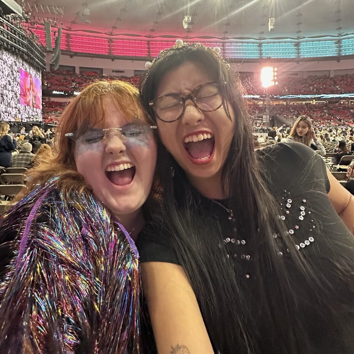 CeliaRose859's tweet photo. extremely unwell knowing that the crowd noise in tloas outro was from my show #VancouverTSTheErasTour #TSTheErasTour https://t.co/yH3g0UMX8l