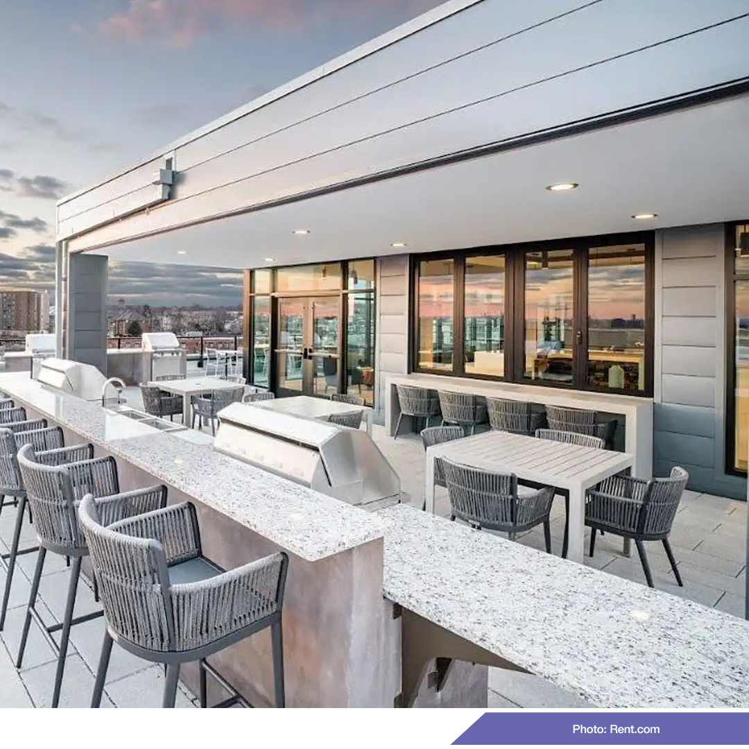 advancedwindow's tweet image. A look inside and out of Rowan, winner of a PCBC Gold Nugget Award, and a wonderful mix of modern and traditional architecture, accented by windows installed by our AWI teams. Partners: Trammell Crow, @SKIArchitecture, @CBGBuildingCo 
#windowinstallation #fenestration #windows