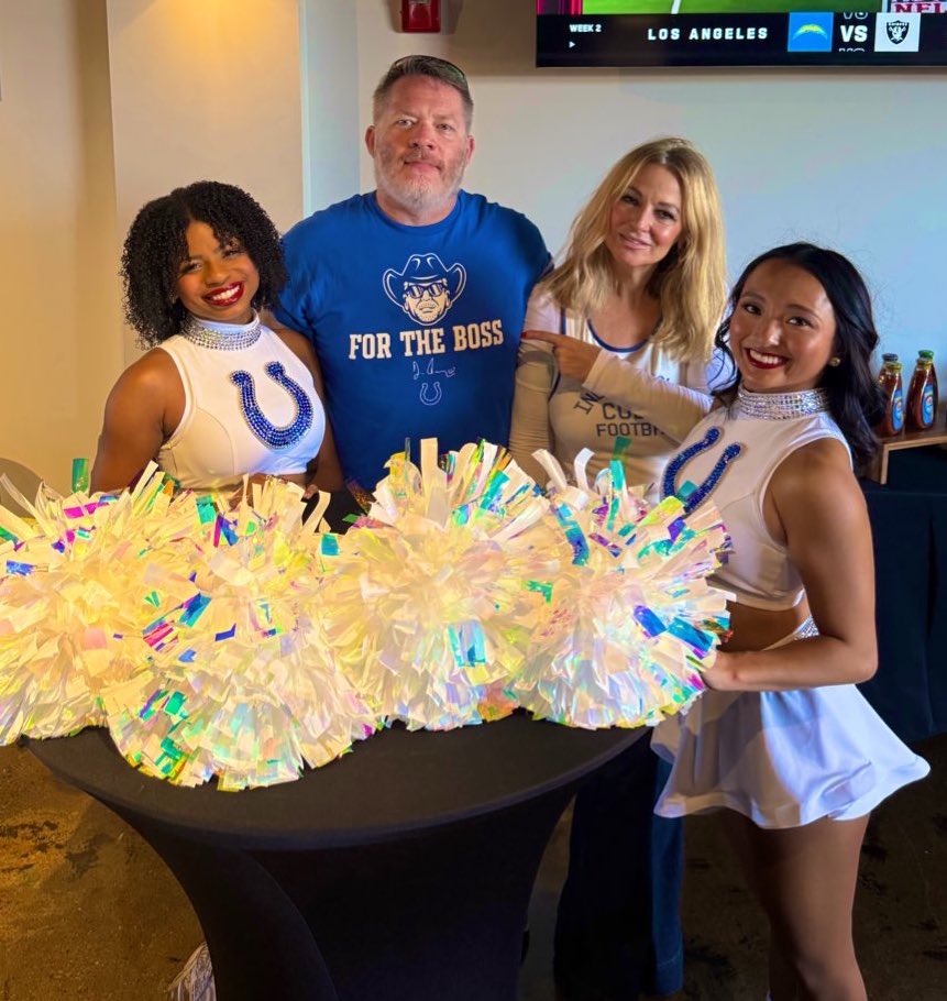 🎙Laura Steele🎙 tweet media