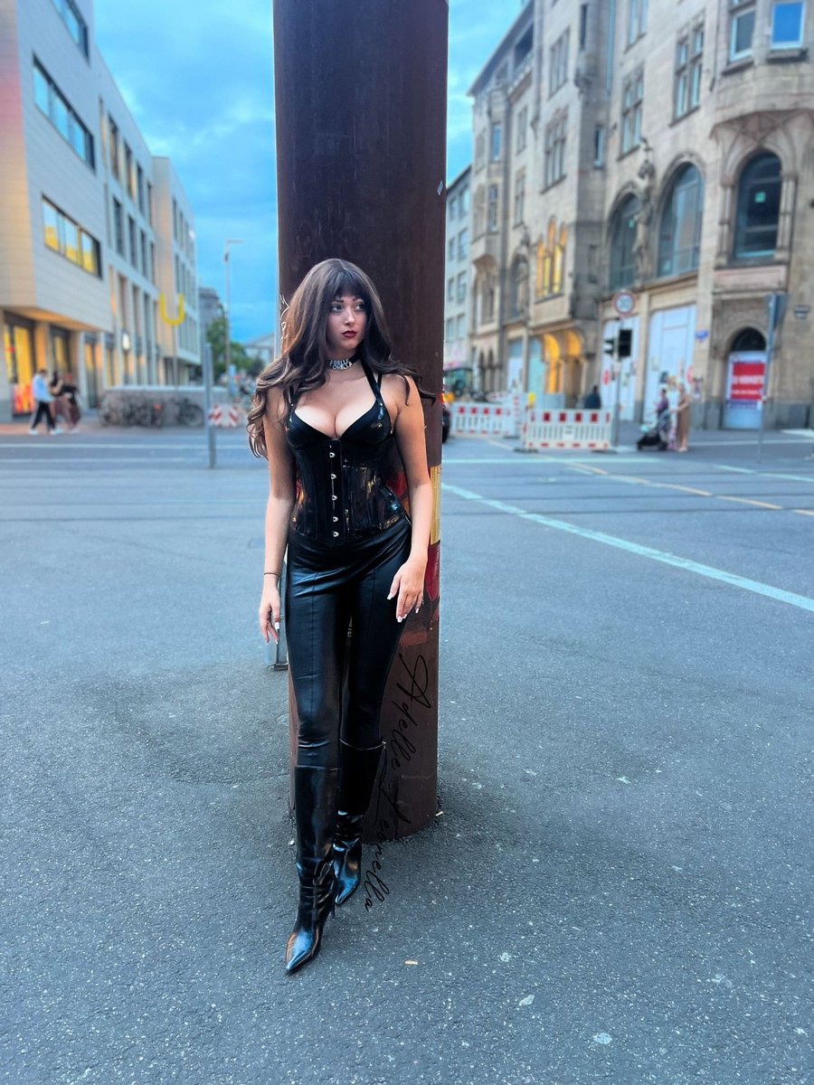 Der Herbstwind weht, aber du wirst trotzdem frieren – an der Leine, sogar ohne meine Erlaubnis. 🍂 #PowerPlay #latex #public

<a href="/raul_support/">RAUL - FEMDOM SUPPORT 🔞</a> <a href="/Oostwalum/">Oostwalum</a> <a href="/dominasclub/">DominasClub (official)</a>
<a href="/Latex_High_Heel/">Latex High Heels 17k+</a> <a href="/LatexEvil/">Evil Latex</a> <a href="/LatexLadies/">LatexLadies</a>
@FemdomWorldPR <a href="/femdombosses/">𝐅𝐞𝐦𝐝𝐨𝐦 𝐁𝐨𝐬𝐬𝐞𝐬</a> <a href="/VivishineLatex/">𝕍𝕀𝕍𝕀𝕊ℍ𝕀ℕ𝔼</a> <a href="/dommes_rt/">dommesRt</a> <a href="/mistresspromo22/">Mistress Promo 10K+ ✨ (Follow & Tag Me For RT)</a>