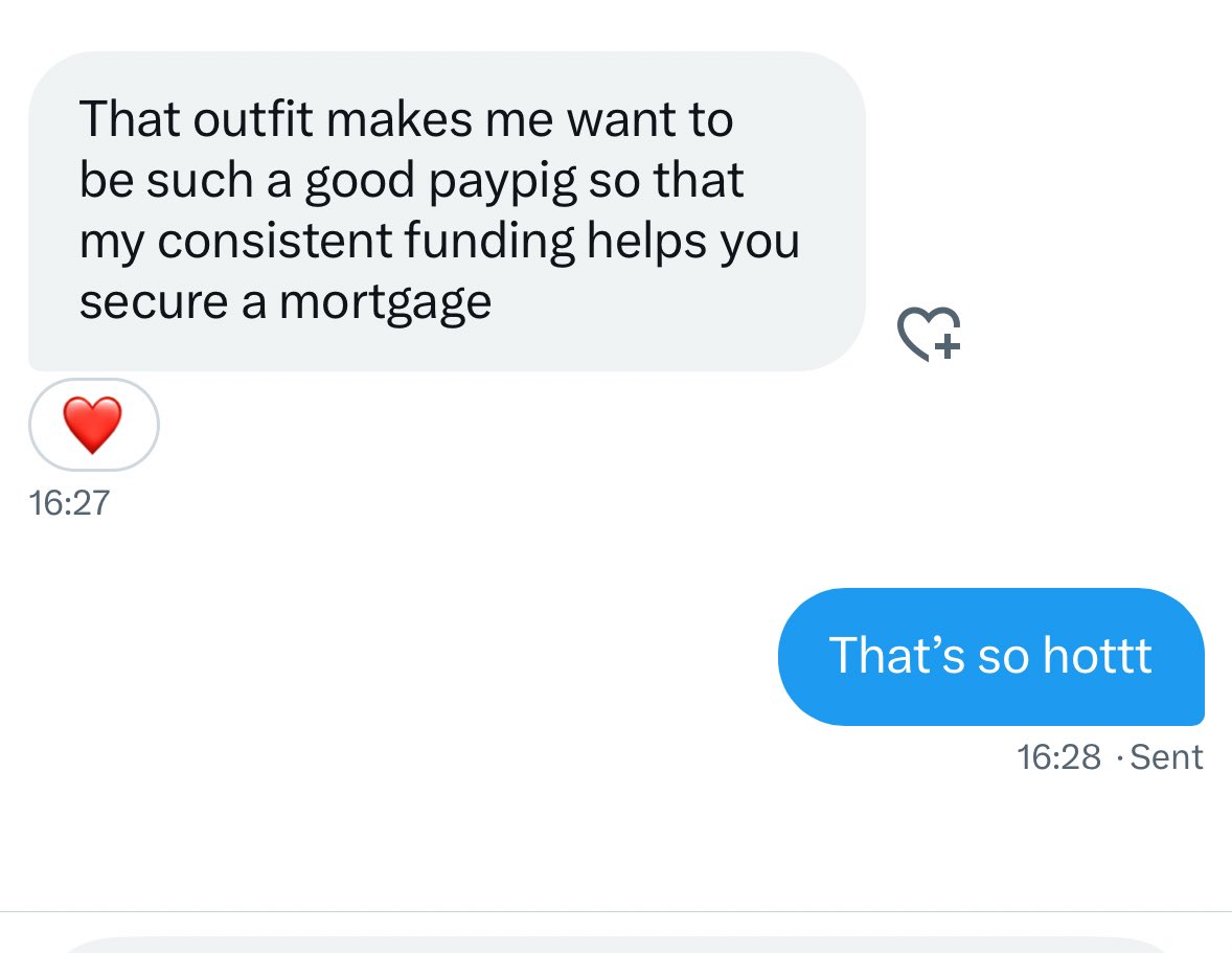 Macycutiee's tweet image. Who wants to see the outfit? Pay up bitches 

Findom finsub femdom paypig