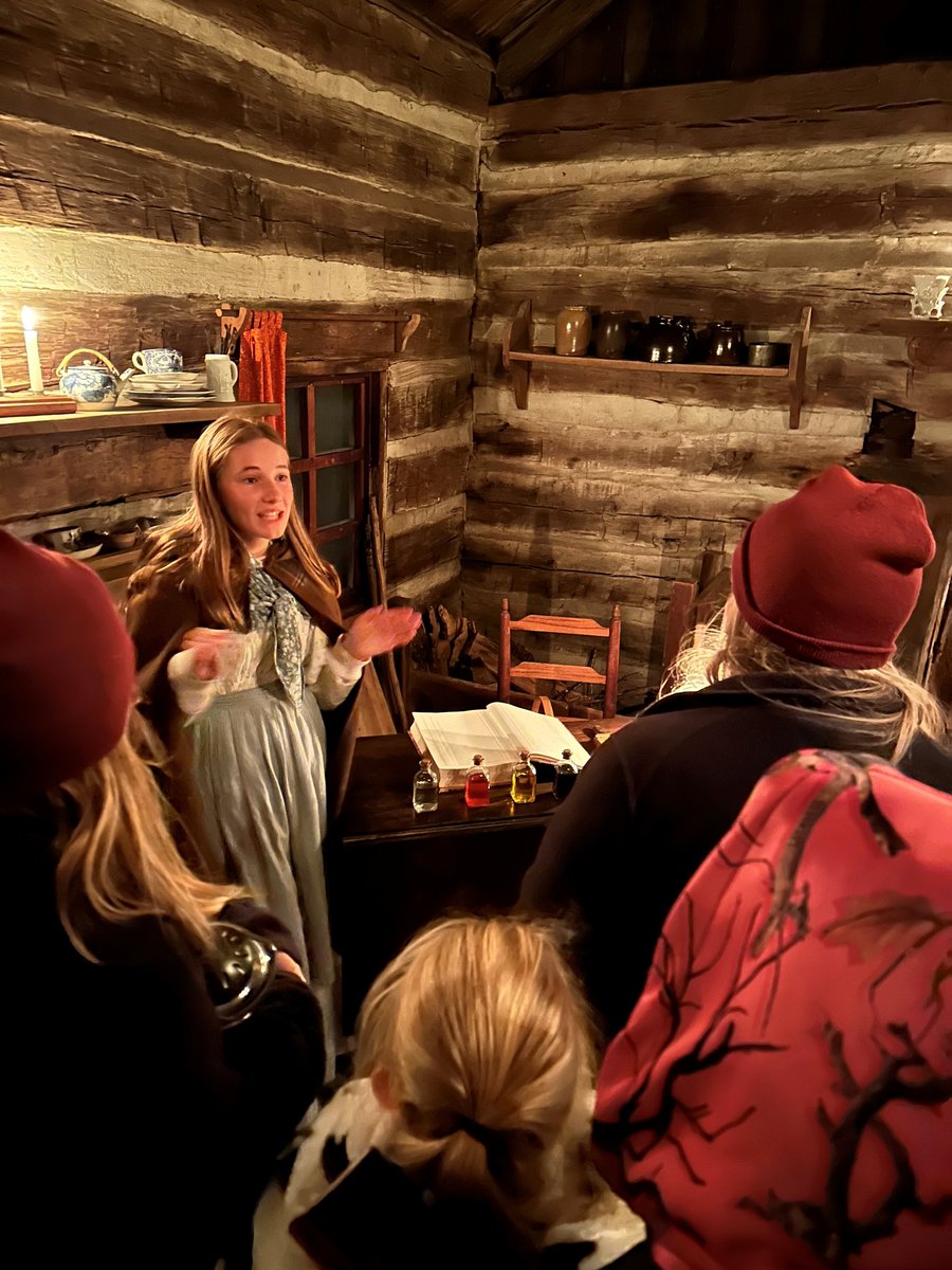 Get excited! It's time for the annual candlelight walk at Lincoln's New Salem State Historic Site, a popular kick-off to the fall festival season. It is returning this weekend (Oct. 3-5) and will ALSO be held Oct. 10-12, and Oct. 17-19.