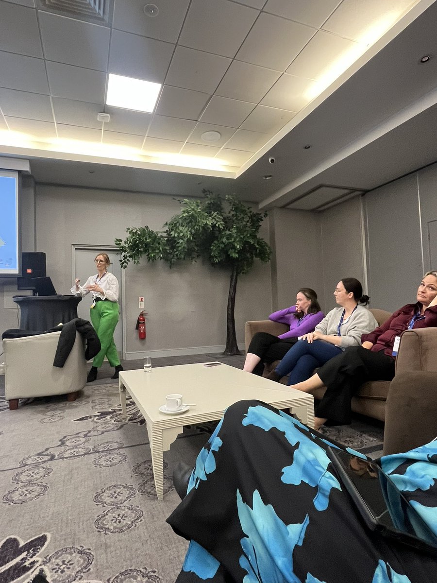 BevelynM. tweet media