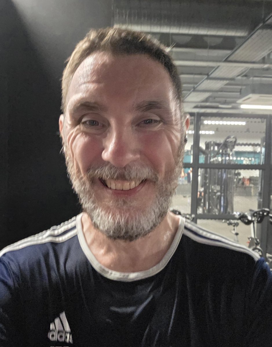 MartinLacy18344's tweet image. One for all the ladies who like an out of shape, over 50, bearded, sweaty mess. Might start an onlyfans 😂 #Phwoar #Formanorderlyqueue