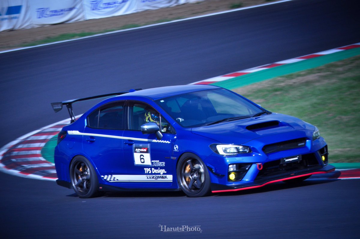 WFfxt6's tweet photo. ハイパーミーティングに行った時の写真( ∩˙꒳˙📷⊂ )
car :ゼロマックス南関東店 WRX STI
driver :小西 岬 選手
#HarutPhoto
#ゼロマックス南関東店
#ハイパーミーティング
#hypermeeting
#筑波サーキット
#TPSDesign #zeromax https://t.co/5yZ2NAJ0bW
