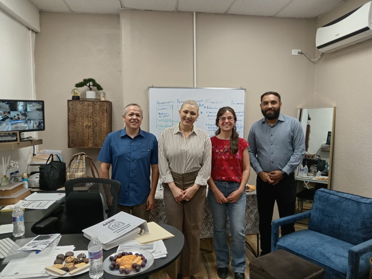 Hace unos días en Juárez visité la UDAPP, el área de la SSPM que proporciona apoyo terapéutico integral a agentes y además defensa legal. Les comparto fotografías de la sala de manejo de estrés, un espacio para realizar técnicas de relajación. 
#ReformaPolicial