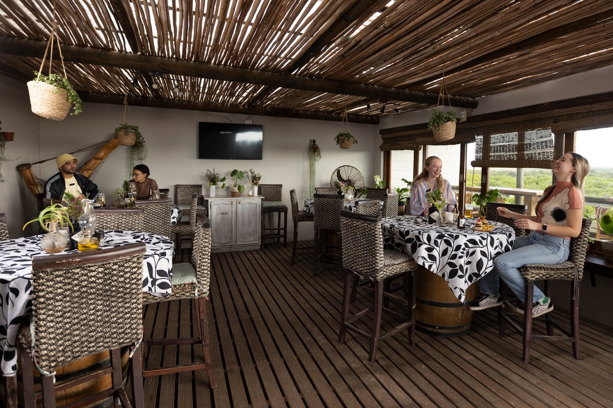 Good food, great views &amp; plenty of space for the whole family 🍴. Our restaurant at #ThaliThaliGameLodge is all about West Coast hospitality at its best.

Restaurant &amp; Bar Hours:
Mondays to Saturdays: 09:00 to 21:00
Sundays: 09:00 to 17:00
🔗 thalithali.co.za
#WestCoastWay