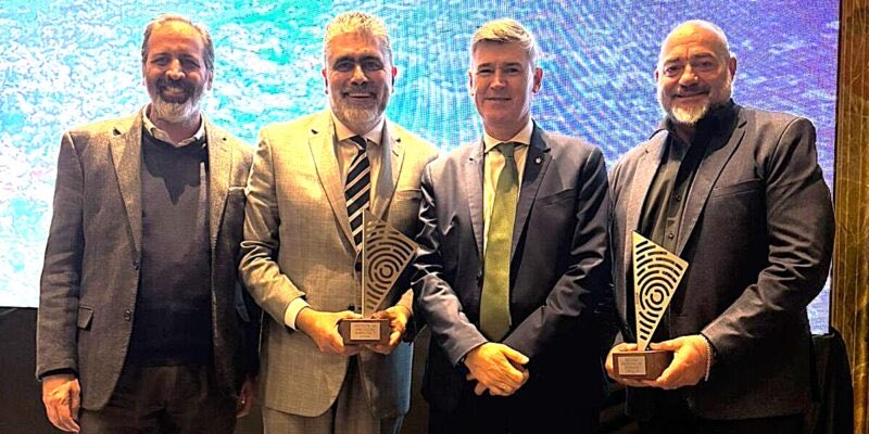 Nos llena de orgullo que nuestro trabajo, junto al de la Escuela Municipal de Economía Circular, sea reconocido a nivel nacional por el aporte al cuidado del ambiente 🌱 ¡Gracias por este reconocimiento!

Más info: cordoba.gob.ar/la-escuela-mun…