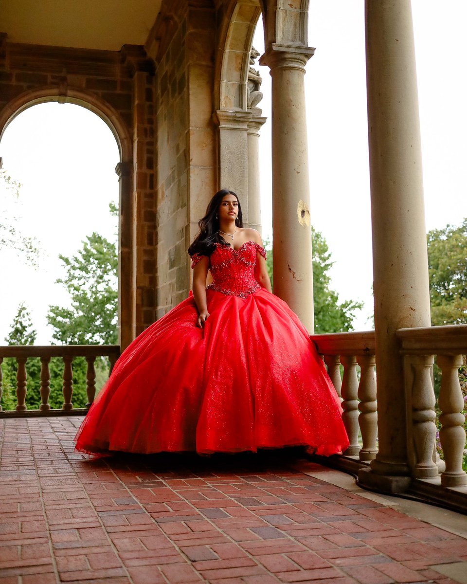 INK_DAVINCI's tweet photo. 👑Sweet 16👑

📸Shot by Me. #photography #Sweet16 #Quinceñera #Latina #Connecticut https://t.co/UaLPgVFSmZ