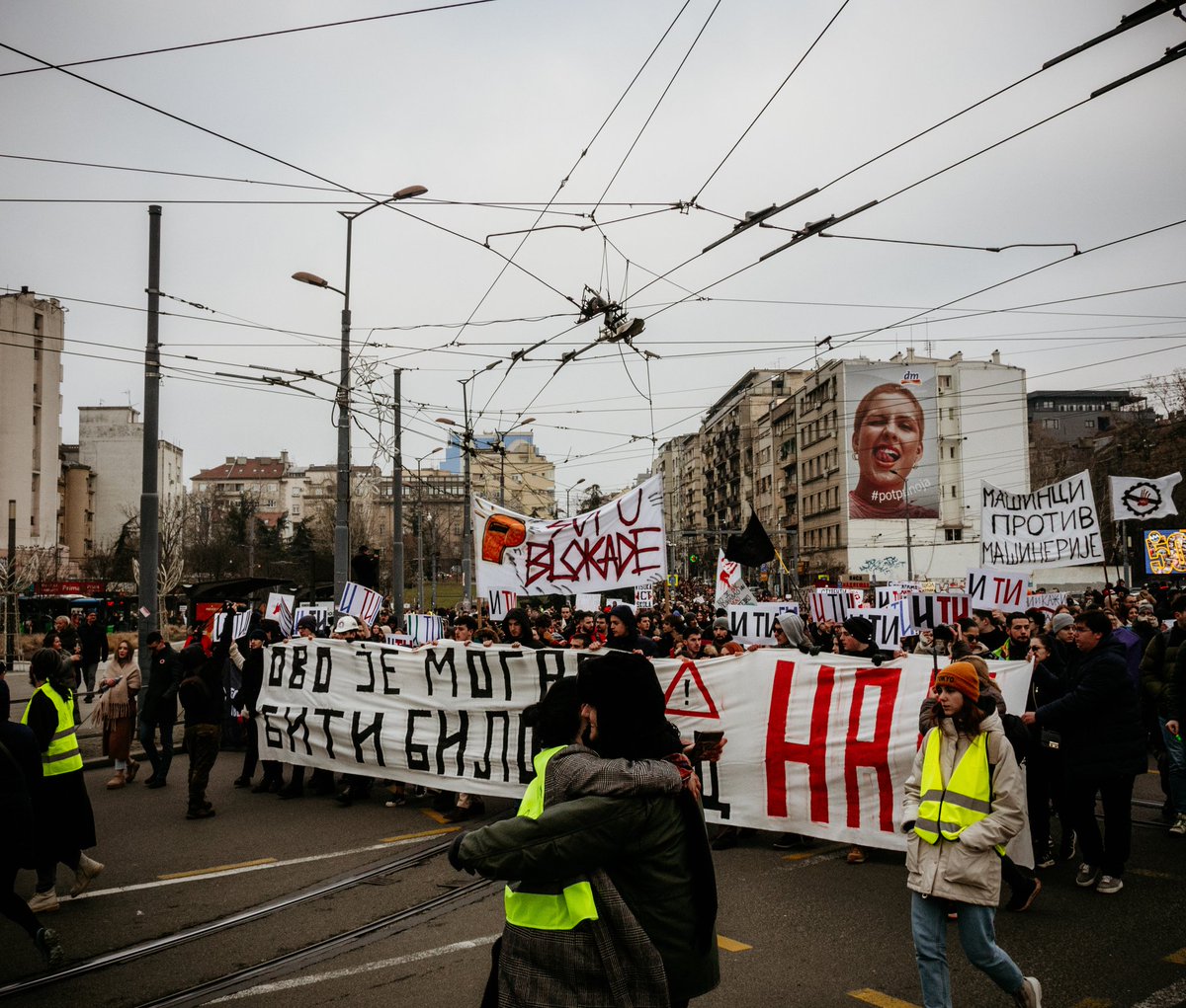 Протест подршке колегиници Соњи са Правног факултета 16.1.2025.
#LjubavJeOtpor 
#ЉубавЈеОтпор