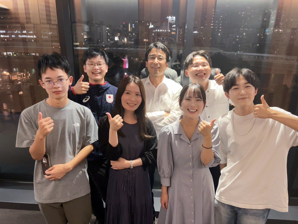 igoplayer0913's tweet image. 🔥日欧プロ対抗戦、無事終了！🔥
関西棋院の控え室で棋士たちと観戦し大盛り上がり。
2局終えてスコアは1-1、最高にスリリングでした！

楽しい大会になったので来年もぜひやりたいと思います。
ご協力いただいた皆さま、本当にありがとうございました🙌

#日欧戦 #囲碁 #KagaribiProject #アキラの碁