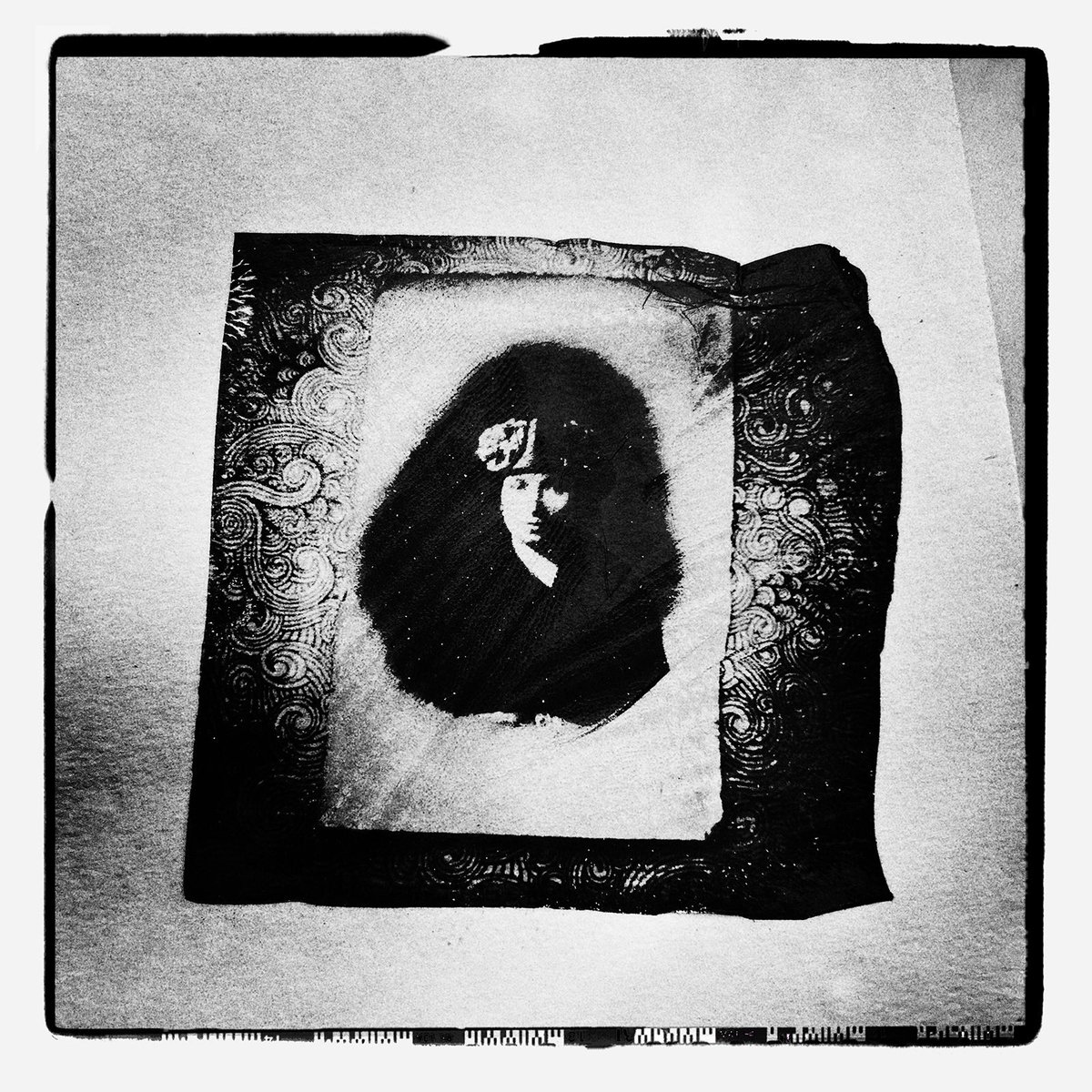 PolagrafArt's tweet image. Neglected materials still surprise me. I’m exploring image transfers on textured paper keeping an analog spirit in a digital world. Which speaks to you more: toned or BW?

#altprocess #PhotographyIsArt