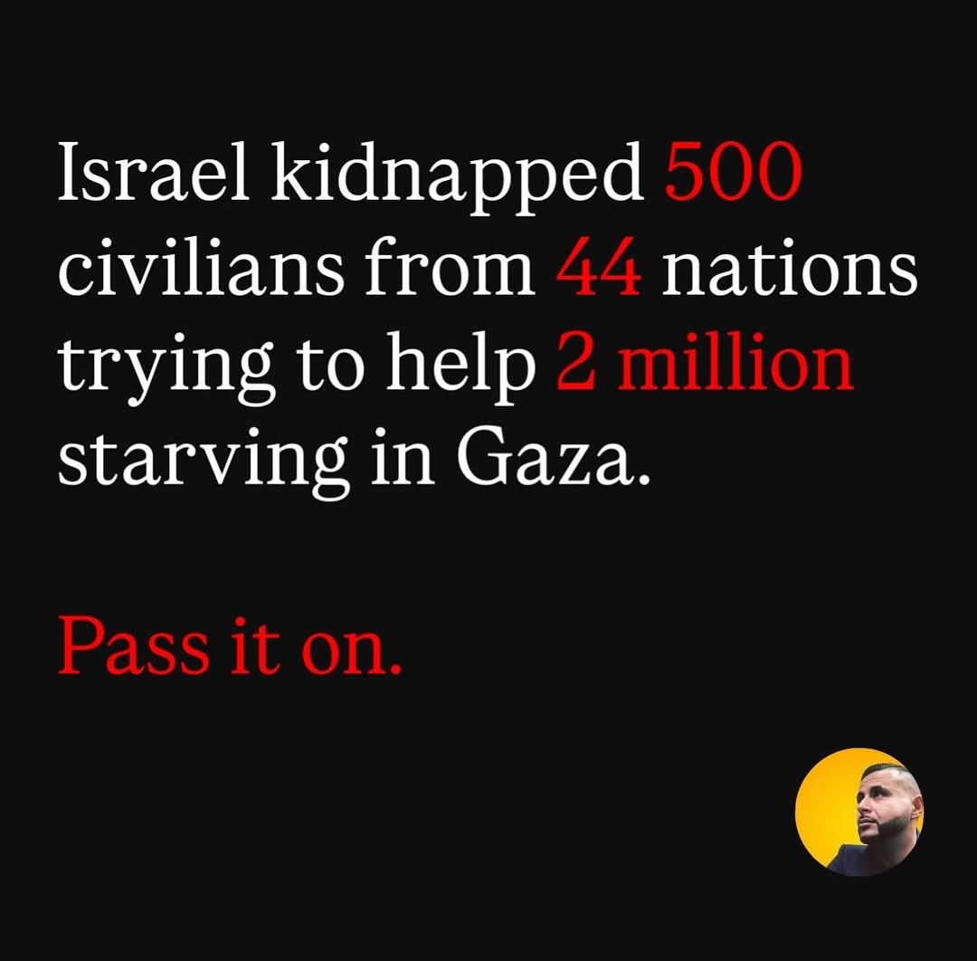 IamButhaina's tweet photo. This week entity is threatened by 500 civilians carrying baby formula!

COWARDS!

#SumudForGaza #SumudFlotilla #SumudNusantara #israel #gaza #TaylorSwift #FreedomFlotilla https://t.co/298T4xPATD